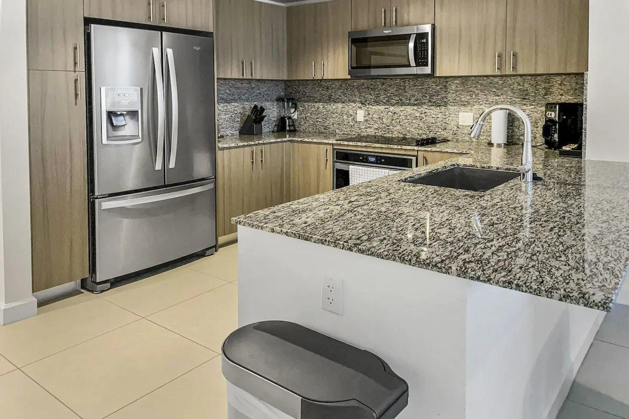 Provident Grand Luxury Short-Term Residences Дорел Экстерьер фото